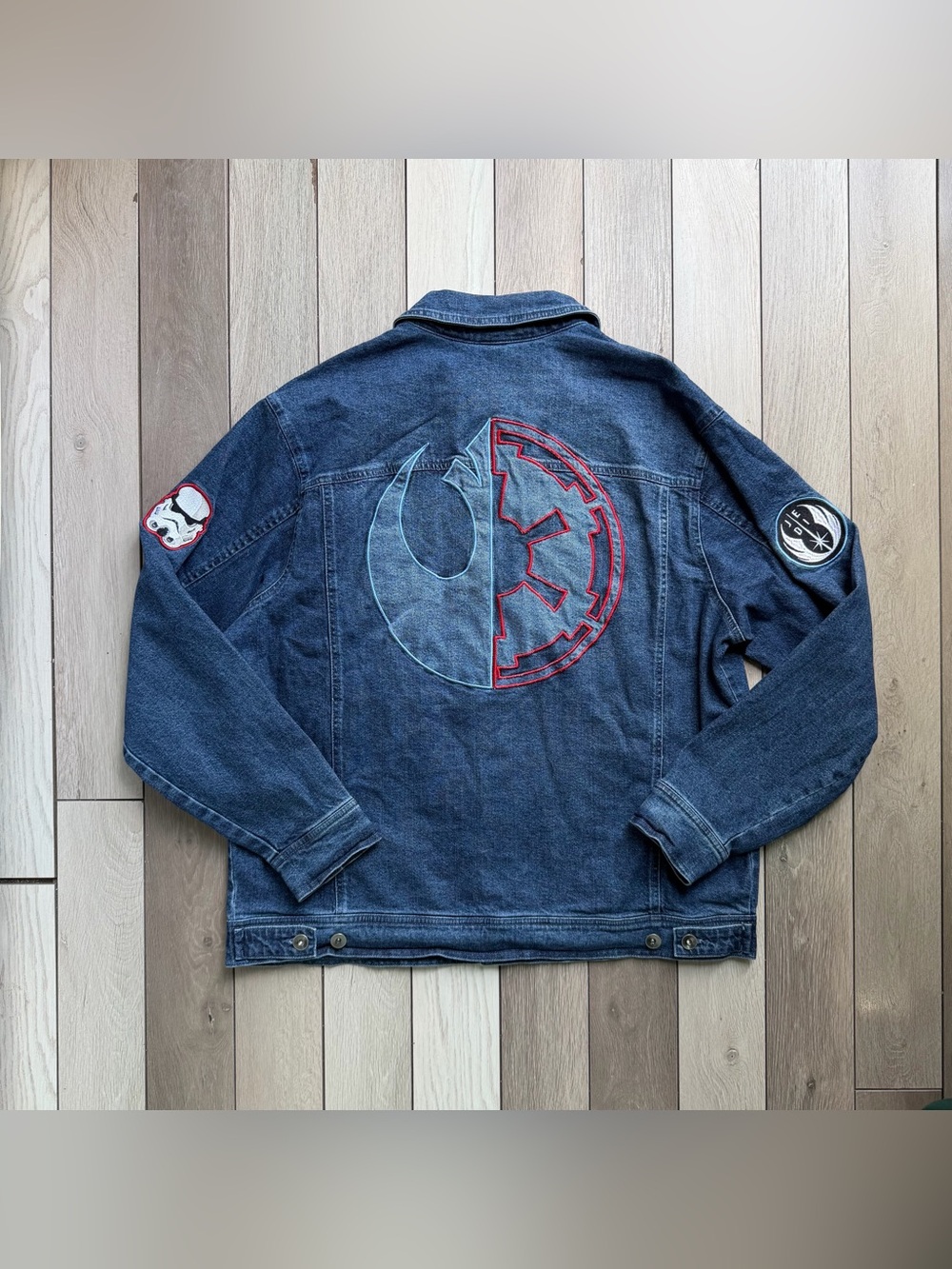 Our Universe Star Wars Ahsoka Dark & Light Side Patches Denim Jacket - Picture 7 of 10